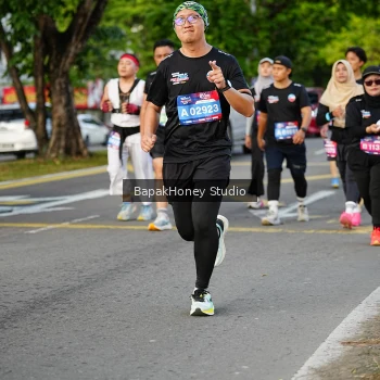 Runner Photo 4091208