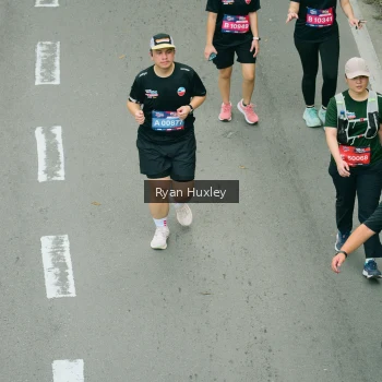 Runner Photo 4091242