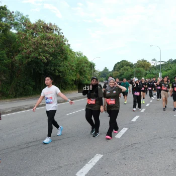 Runner Photo 4091249