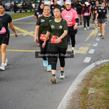 Runner Photo 4091260