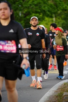 Runner Photo 4091302