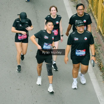 Runner Photo 4091349
