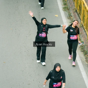Runner Photo 4091380