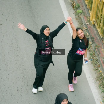 Runner Photo 4091395