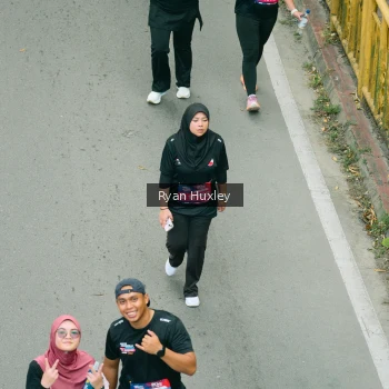 Runner Photo 4091414