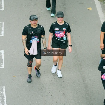 Runner Photo 4091418