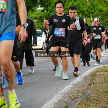 Runner Photo 4091426