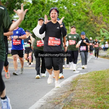 Runner Photo 4091454