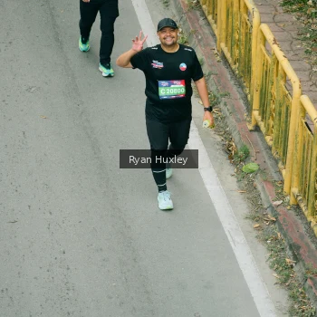 Runner Photo 4091470