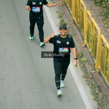 Runner Photo 4091478