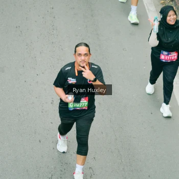 Runner Photo 4091504