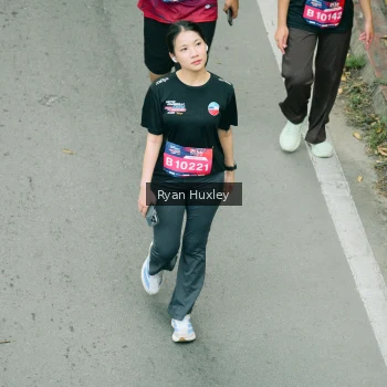 Runner Photo 4091513