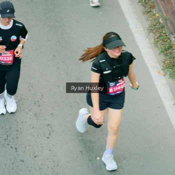 Runner Photo 4091609
