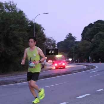 Runner Photo 4091615