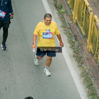 Runner Photo 4091660