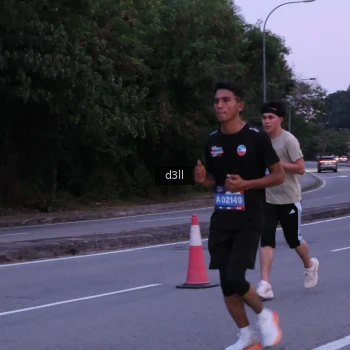 Runner Photo 4091678
