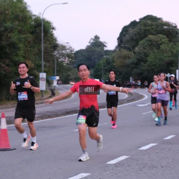 Runner Photo 4091683