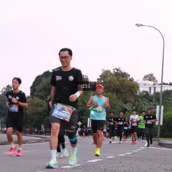 Runner Photo 4091704