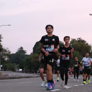 Runner Photo 4091712