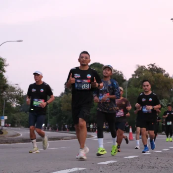 Runner Photo 4091720