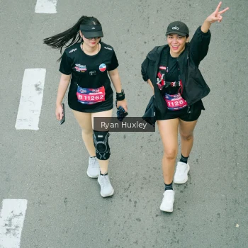 Runner Photo 4091875