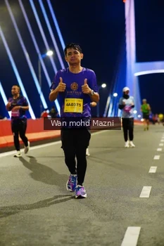 Runner Photo 4092144