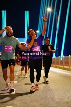 Runner Photo 4092212