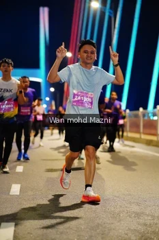 Runner Photo 4092223