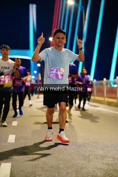 Runner Photo 4092225