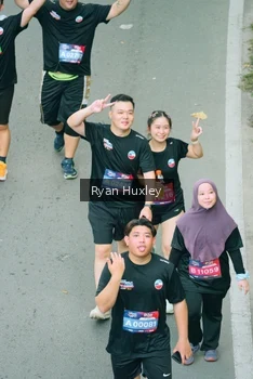 Runner Photo 4092332