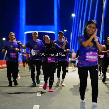 Runner Photo 4092336