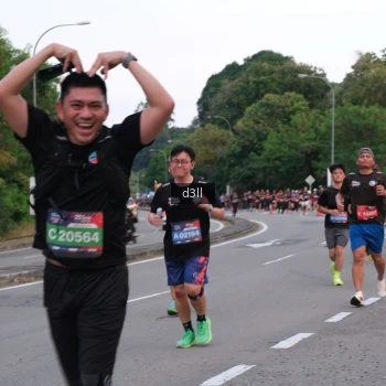 Runner Photo 4092387