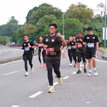 Runner Photo 4092405