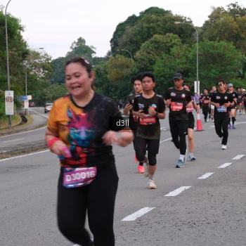 Runner Photo 4092415