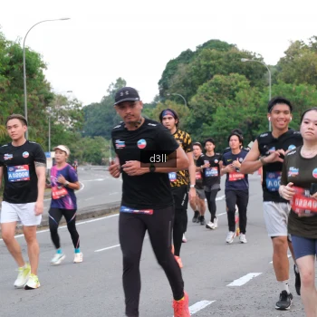 Runner Photo 4092421