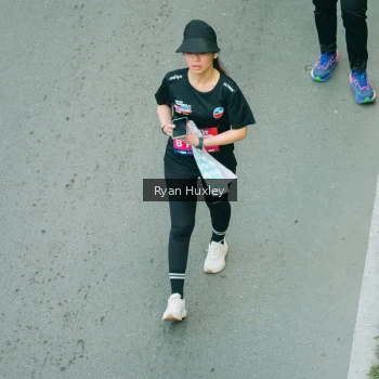 Runner Photo 4092430