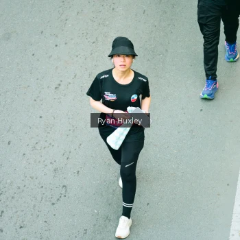 Runner Photo 4092437