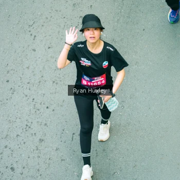 Runner Photo 4092438