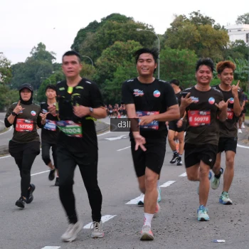 Runner Photo 4092453