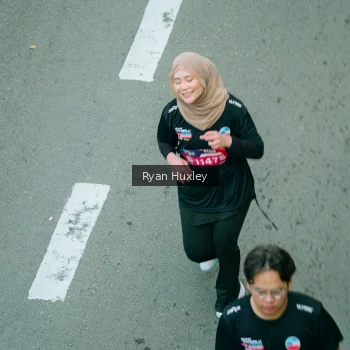 Runner Photo 4092456