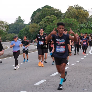 Runner Photo 4092486