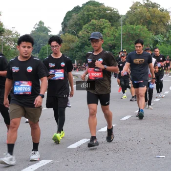Runner Photo 4092530