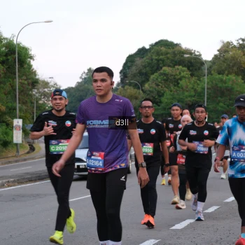 Runner Photo 4092640