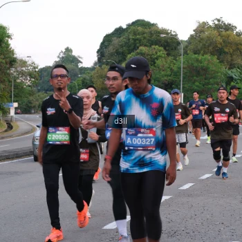 Runner Photo 4092654
