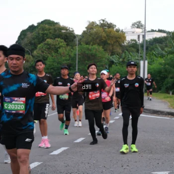 Runner Photo 4092673