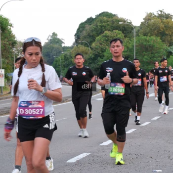 Runner Photo 4092716
