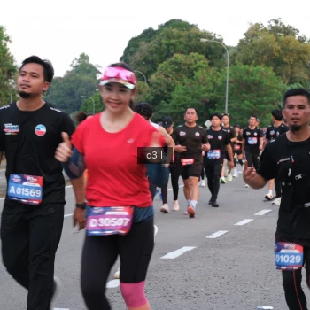 Runner Photo 4092758