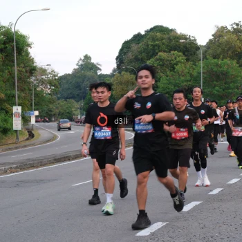 Runner Photo 4092845