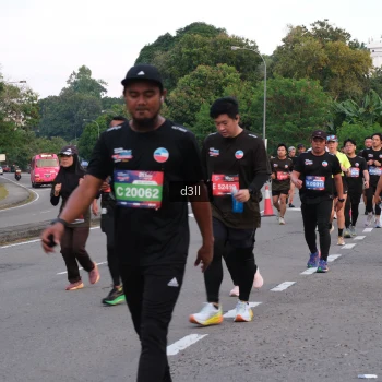 Runner Photo 4092873