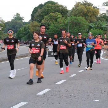 Runner Photo 4092897